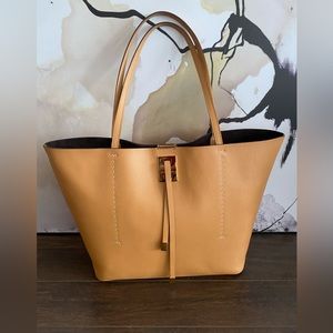 Michael Kors, Purse from 2020 collection . Holts